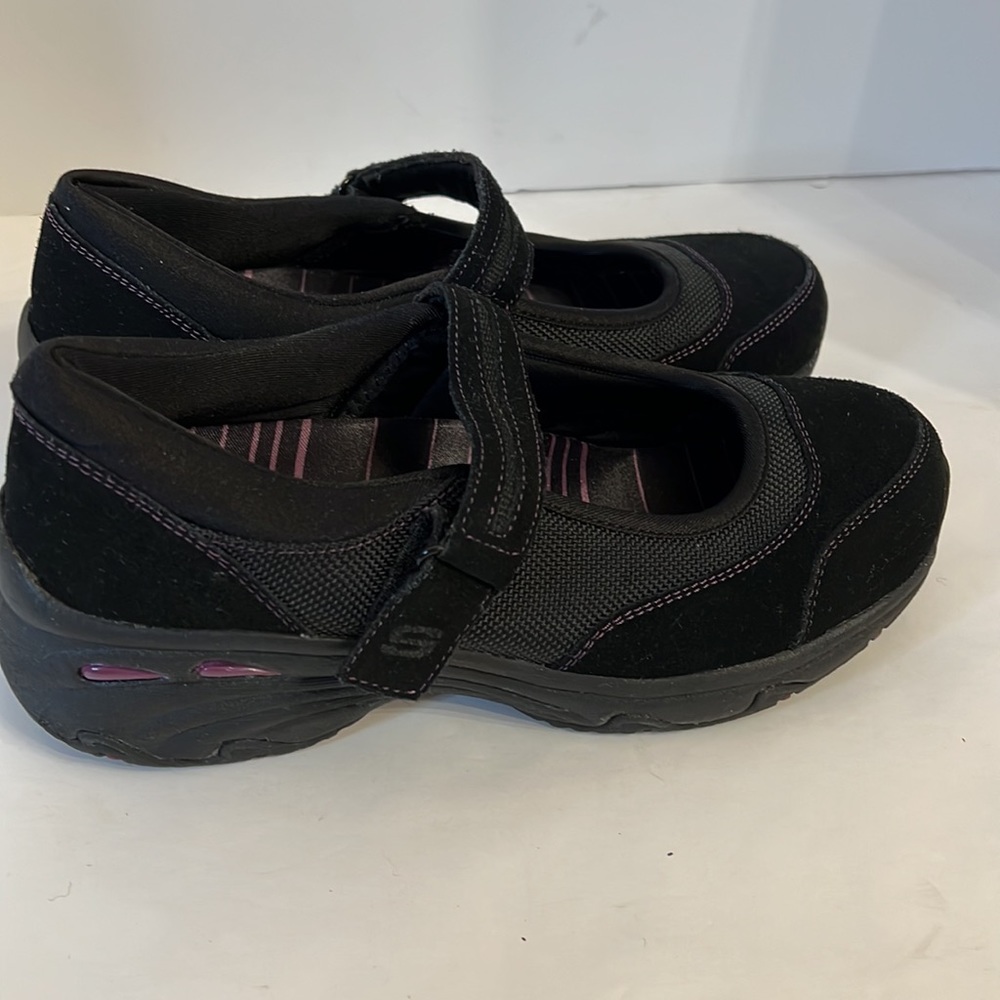 SKECHERS BLACK MARY JANE SHOES SZ 7 - Picture 7 of 11